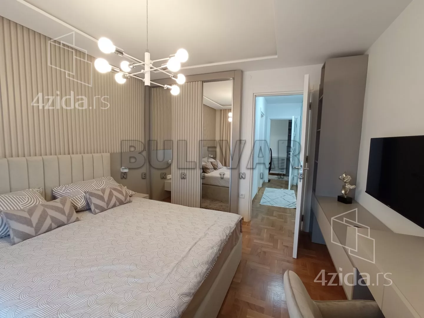 Dvoiposoban stan | 4zida