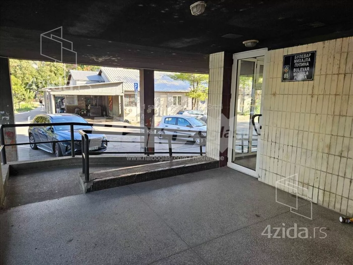 Poslovni prostor | 4zida