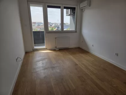 Adamovićevo Naselje | 4zida.rs