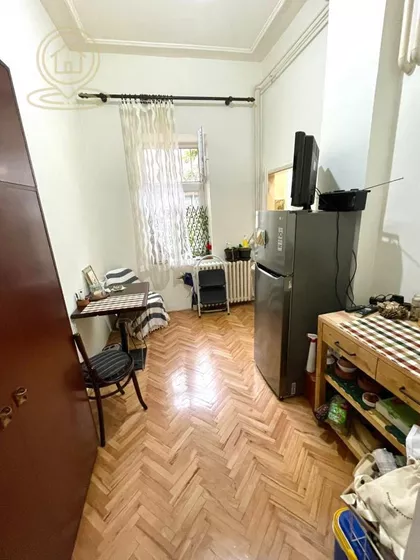 Pravni fakultet - Vračar | 4zida.rs