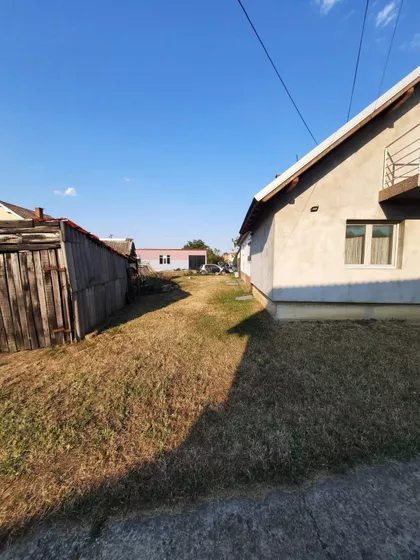Jelenča | 4zida.rs