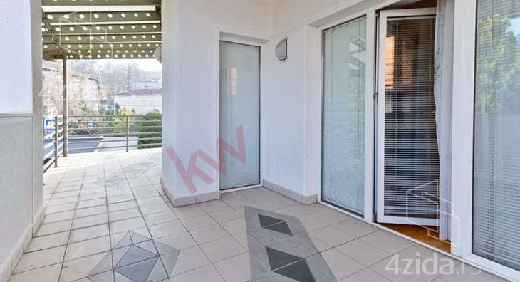 4-etažna kuća | 4zida