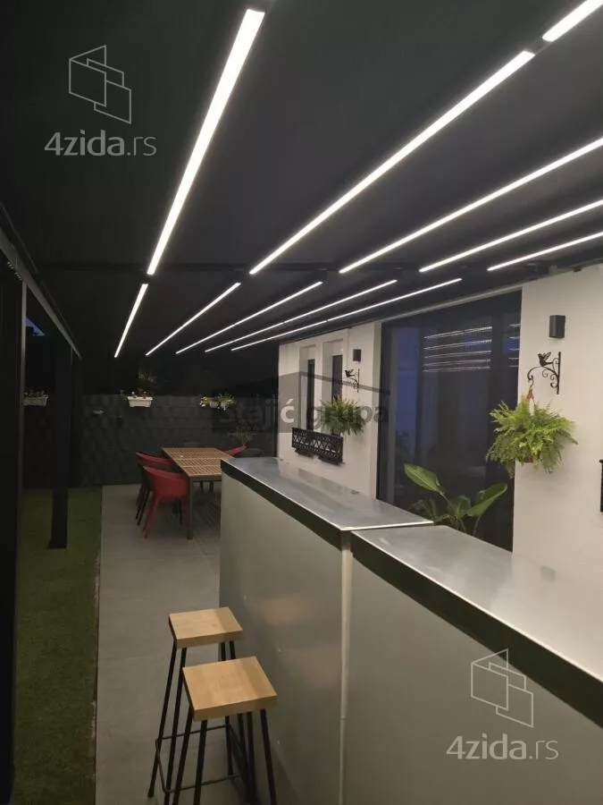 Troiposoban stan | 4zida