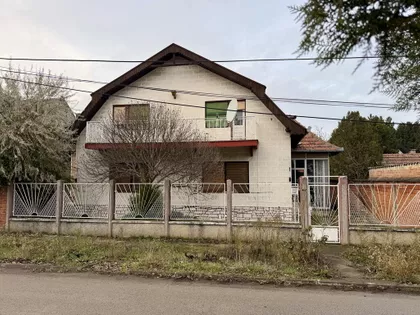 Mali Radanovac | 4zida.rs