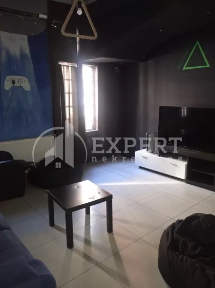 Obrenovićeva | 4zida.rs