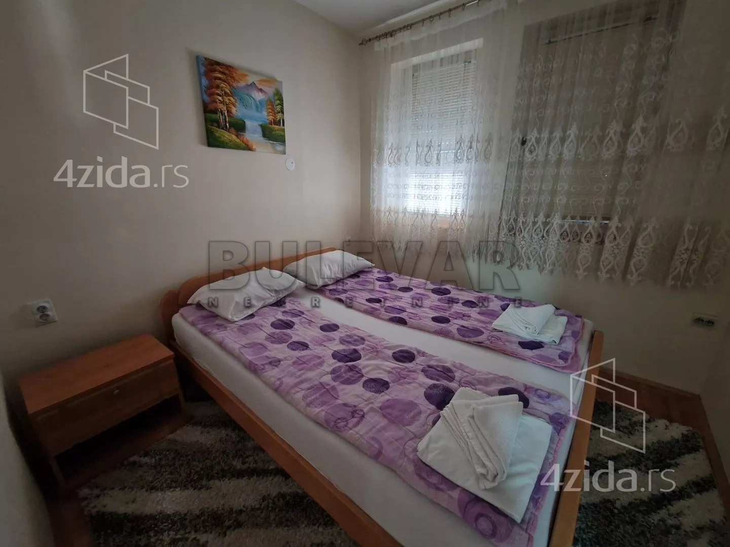 Troiposoban stan | 4zida