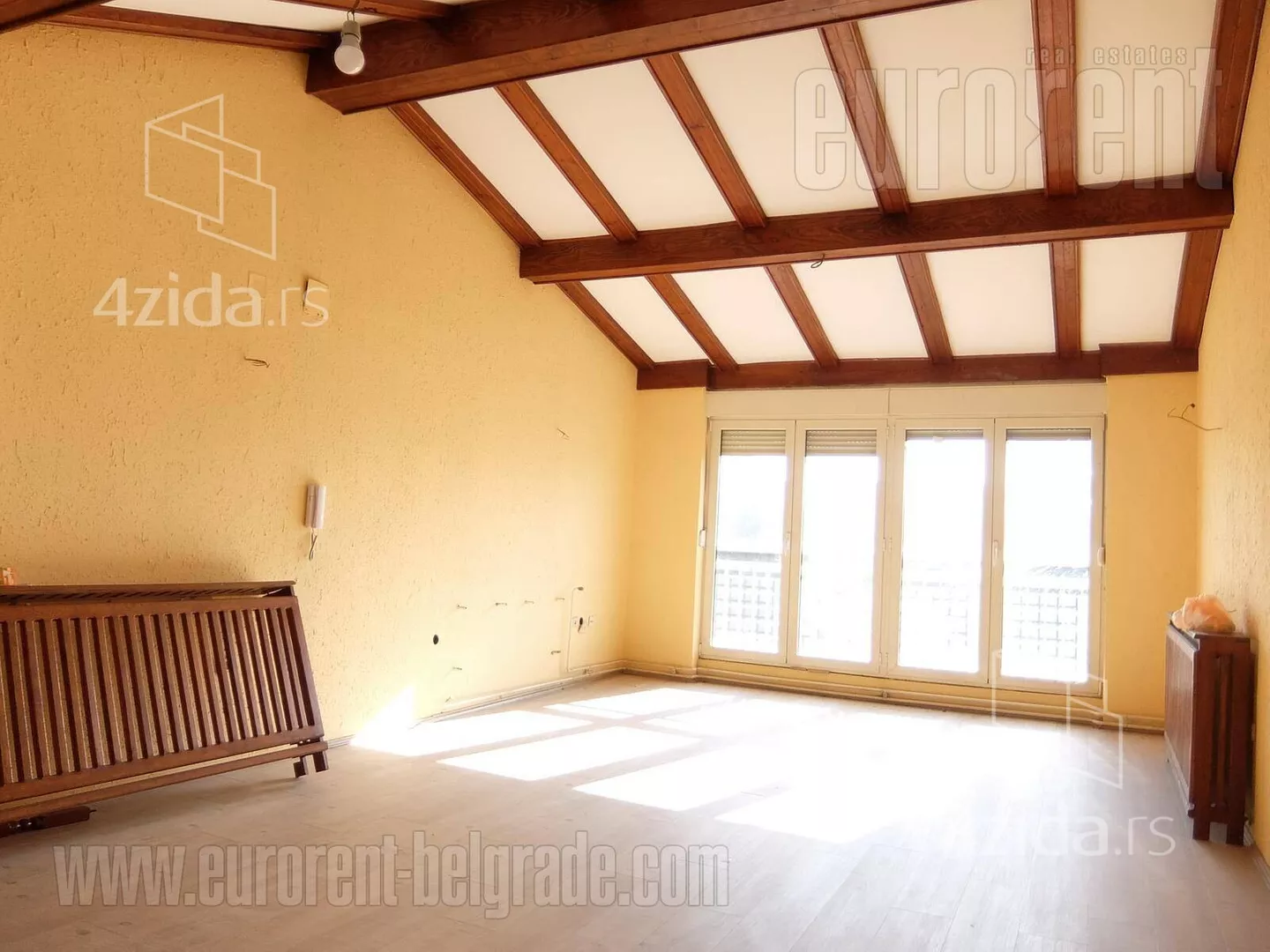 5-etažna kuća | 4zida