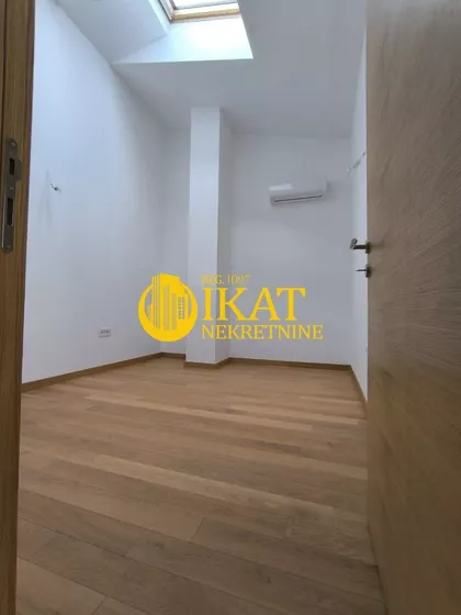 Cara Dušana | 4zida.rs