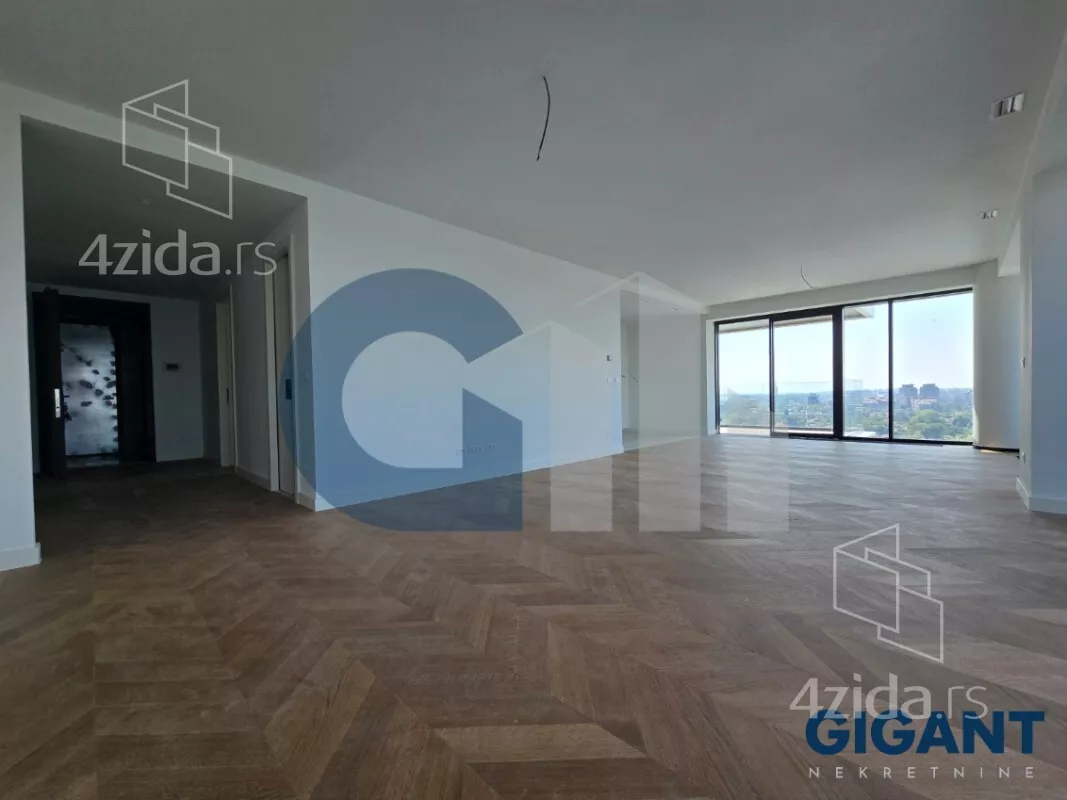 Petosoban stan | 4zida