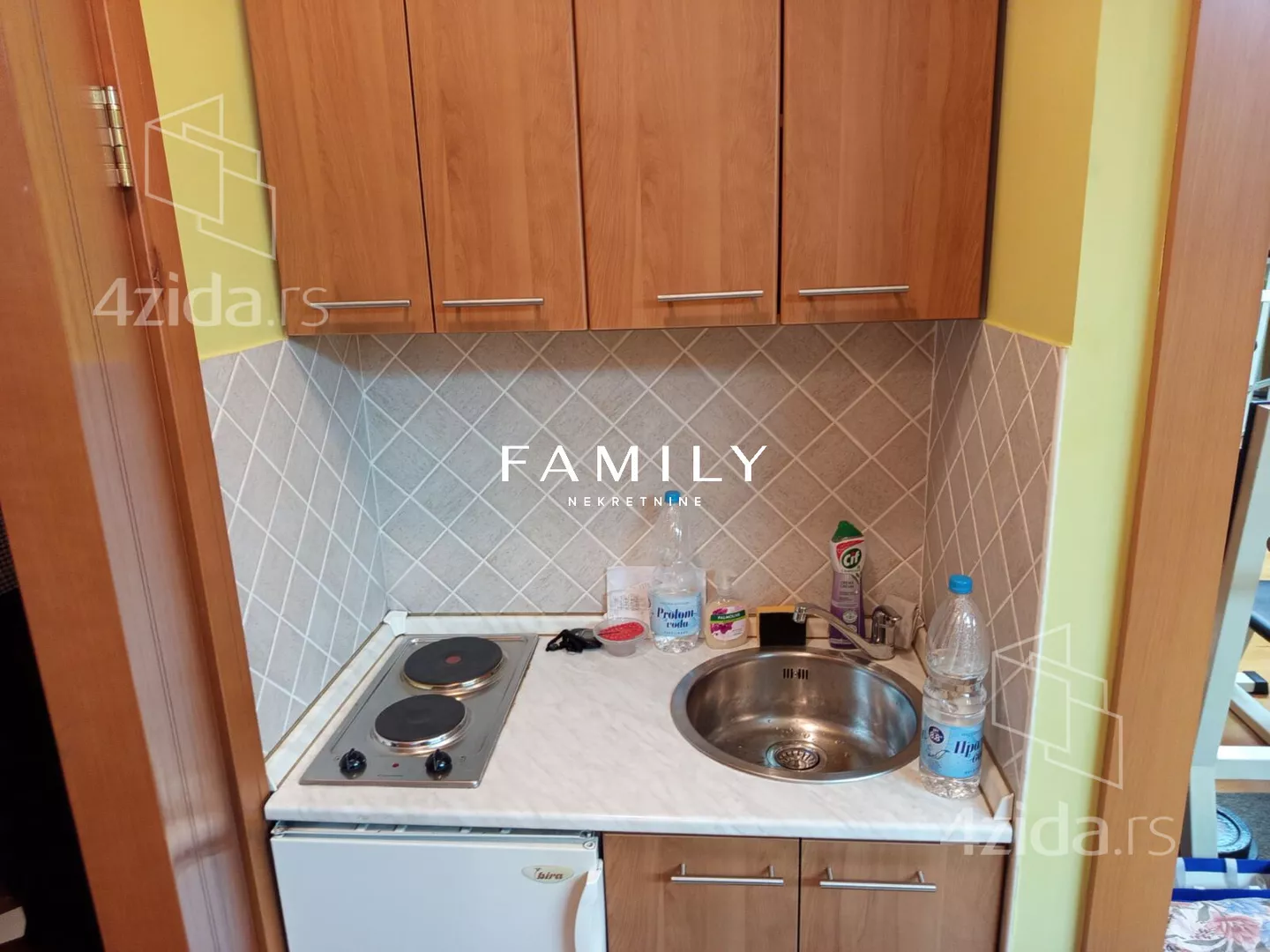 Petosoban stan | 4zida