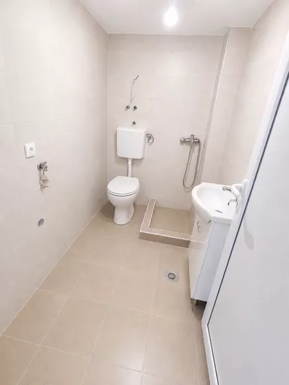 Mokroluška | 4zida.rs