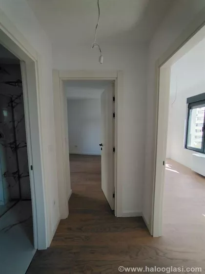 Autokomanda | 4zida.rs