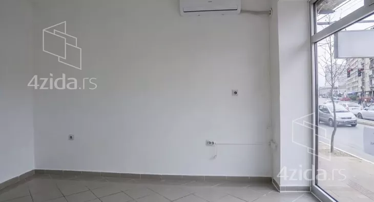 Poslovni prostor | 4zida