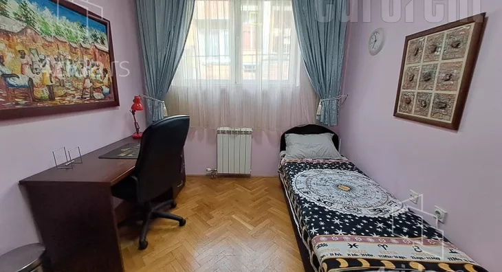 Četvoroiposoban stan | 4zida