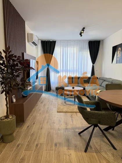 Radoja Domanovića | 4zida.rs