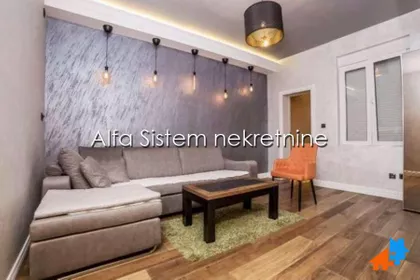 Crveni Krst Vračar | 4zida.rs