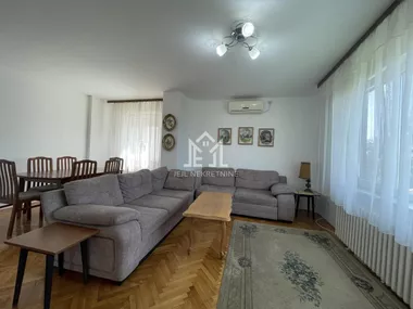 Sremska Kamenica