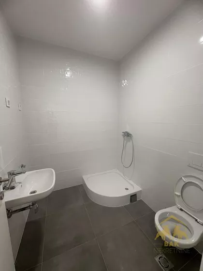 Novo Naselje | 4zida.rs