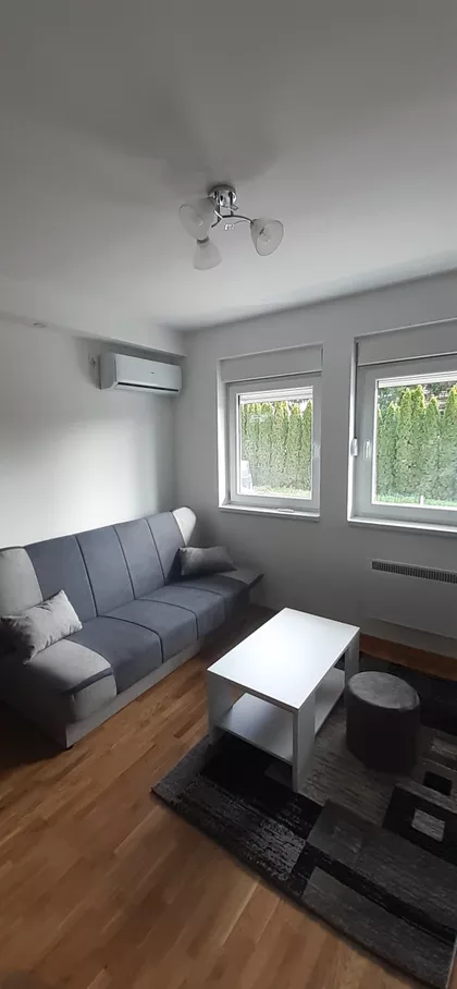 Vojvođanska 530V | 4zida.rs