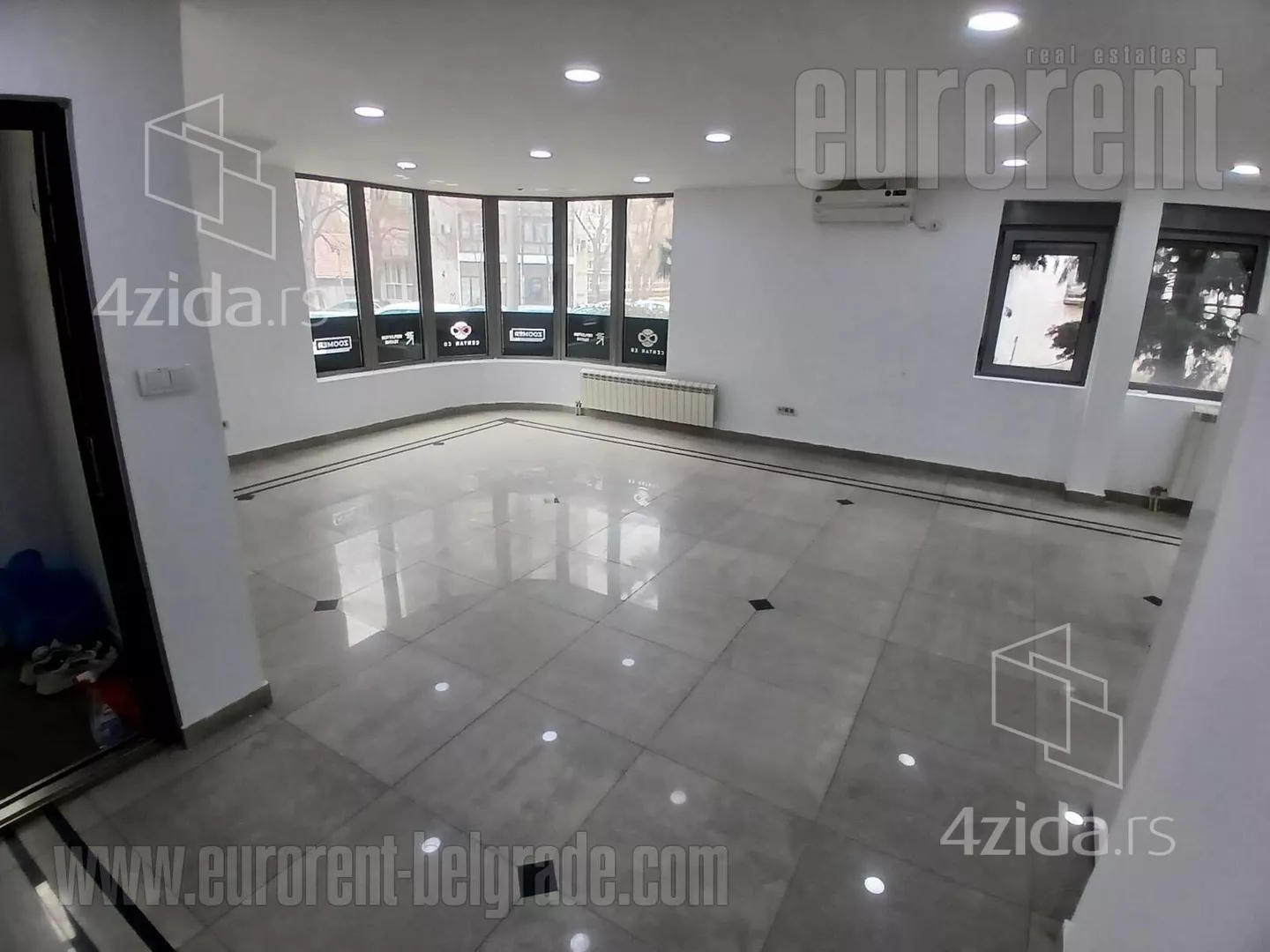 Poslovni prostor | 4zida
