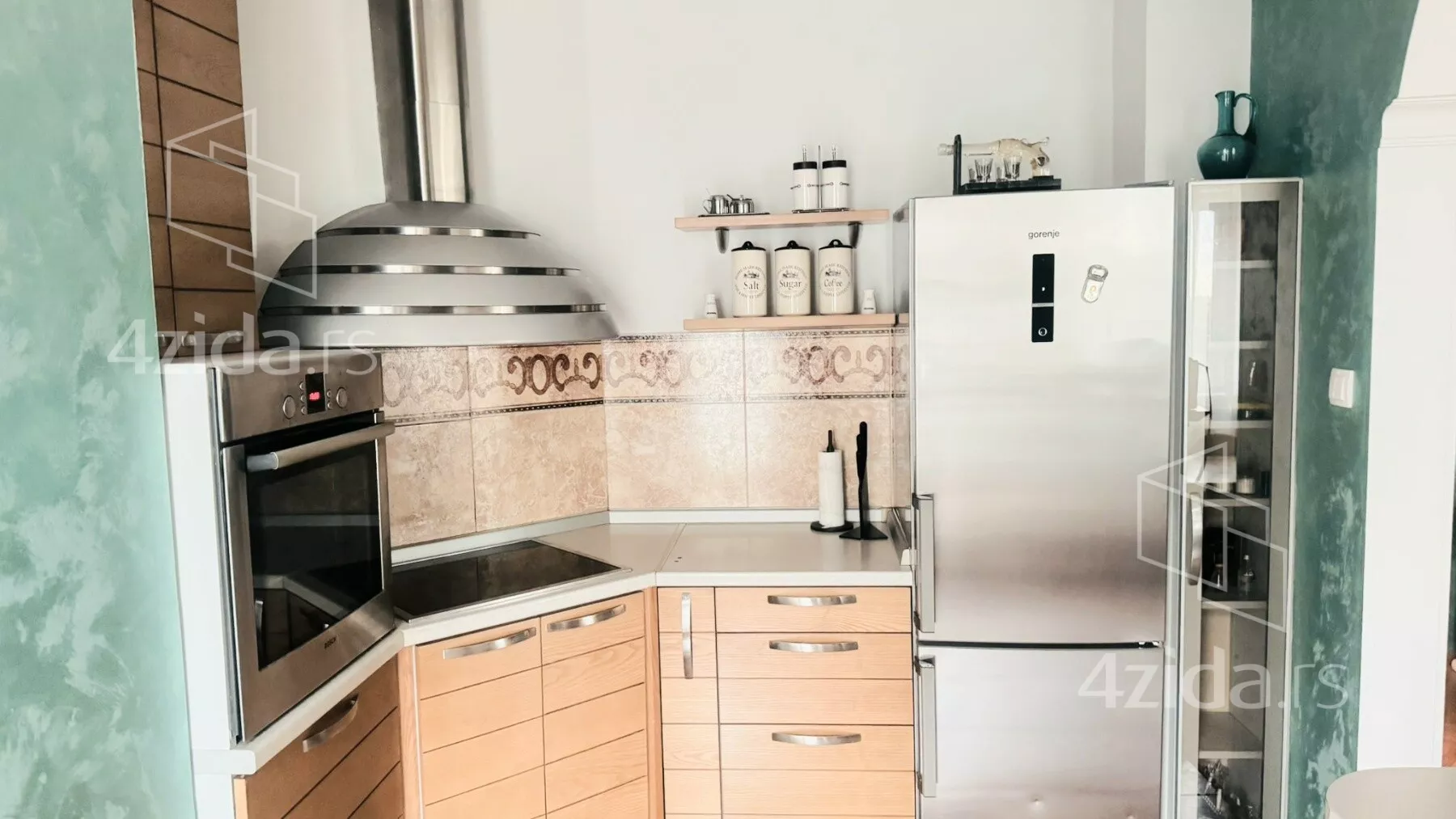 Četvoroiposoban stan | 4zida