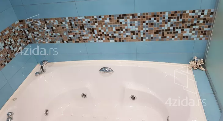 Šestosoban stan | 4zida