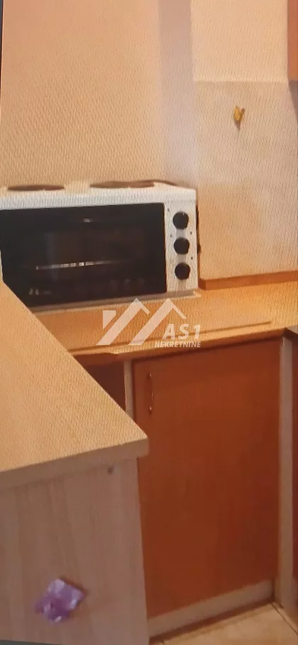 Cara Dušana | 4zida.rs