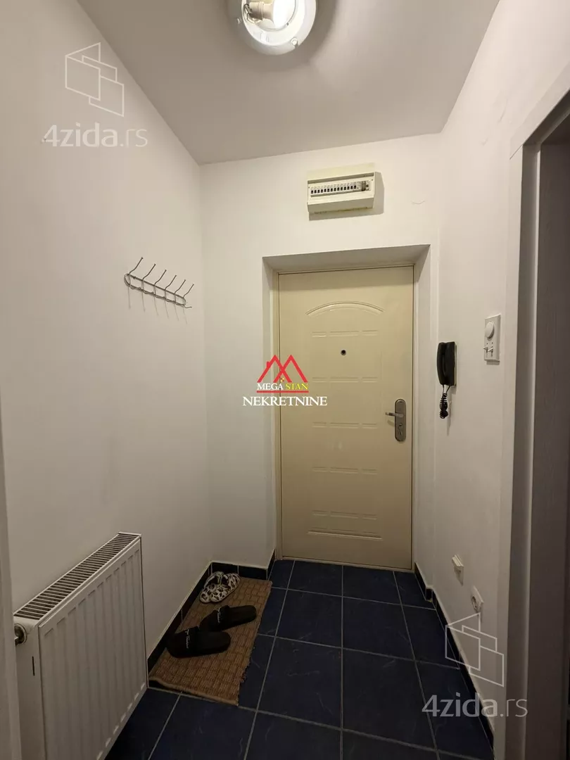 Garsonjera | 4zida