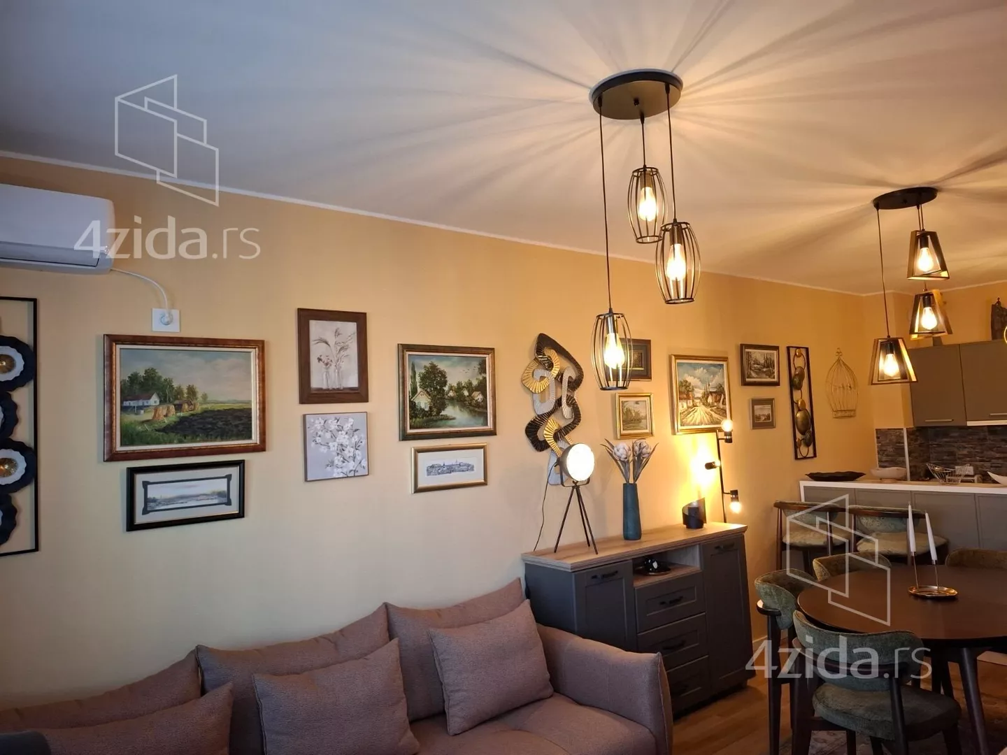 Dvoiposoban stan | 4zida