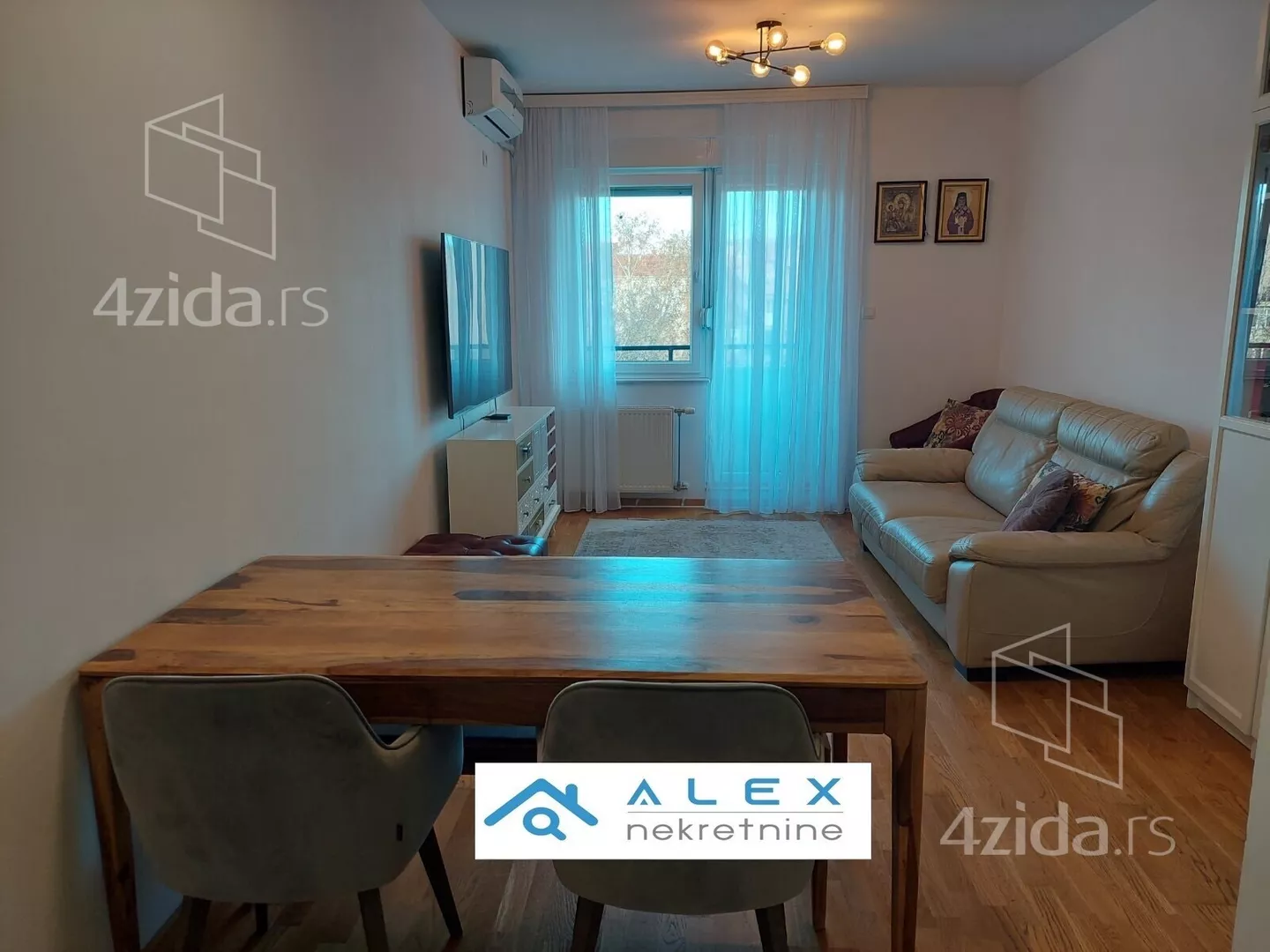 Dvoiposoban stan | 4zida