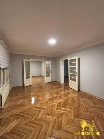 RADNIČKA | 4zida.rs