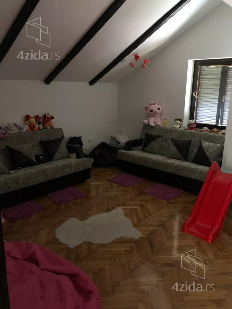 3-etažna kuća | 4zida