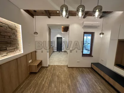 Jeronimova | 4zida.rs