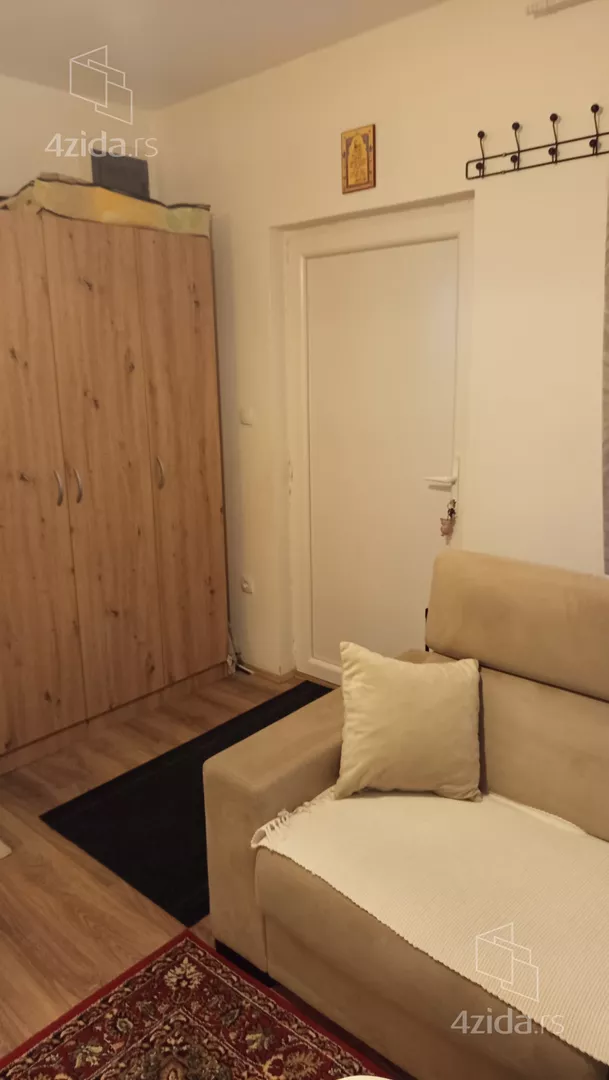 Garsonjera | 4zida
