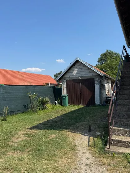 Jabučje | 4zida.rs