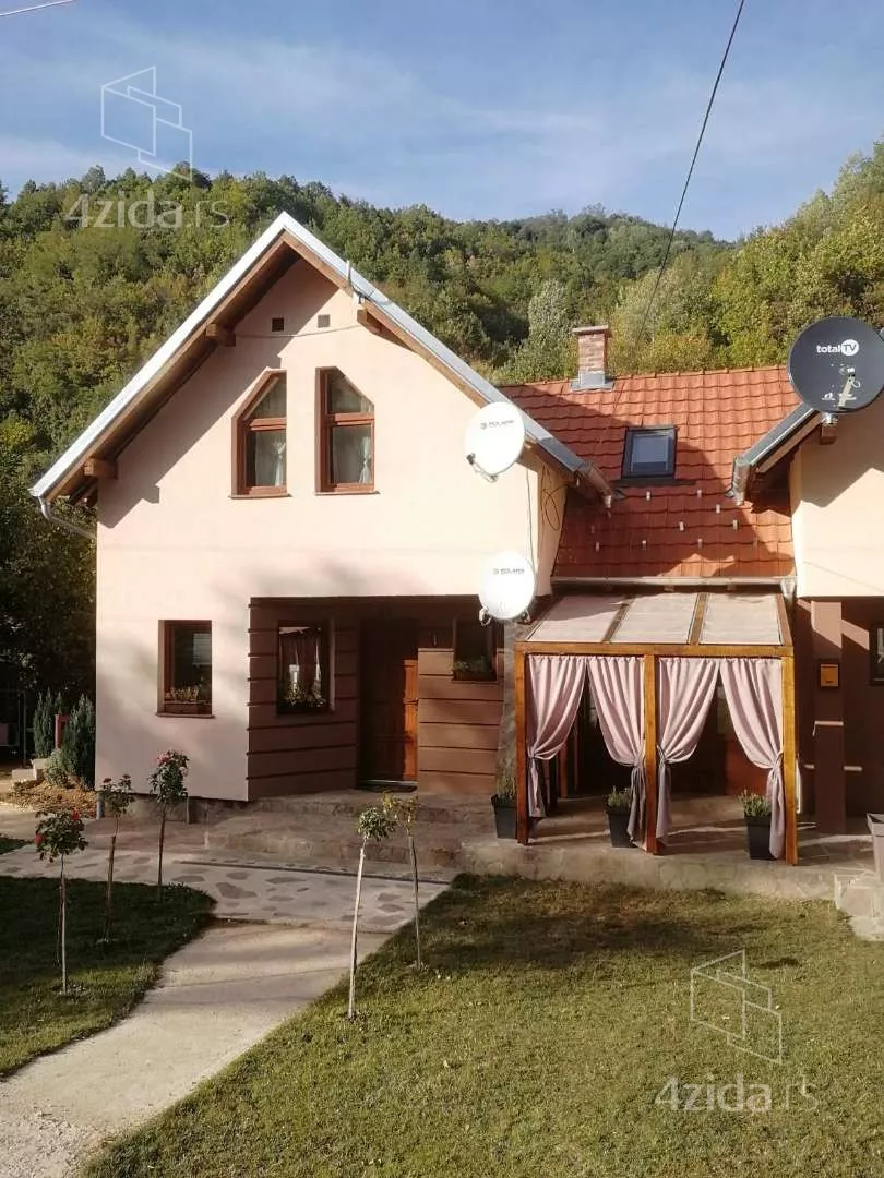 2-etažna kuća | 4zida
