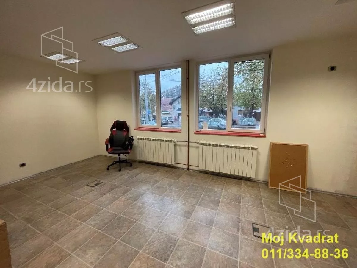 Poslovni prostor | 4zida