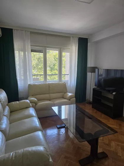 Vojvode Mišića | 4zida.rs