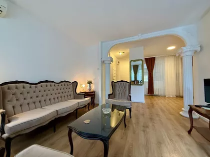 Milentija Popovića bb | 4zida.rs