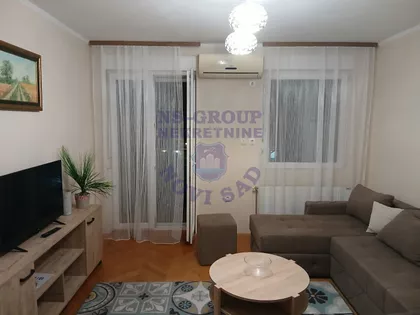 Cara Dušana | 4zida.rs