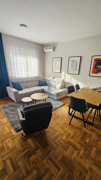 Kneza Mihaila Obrenovića | 4zida.rs
