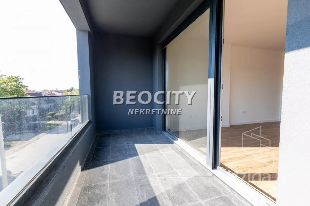 Četvoroiposoban stan | 4zida