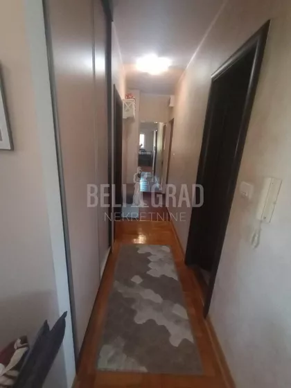 Prvoboraca | 4zida.rs