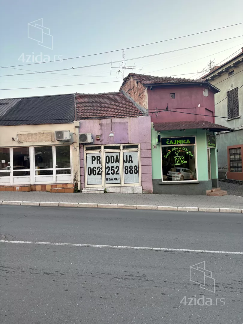 Lokal | 4zida