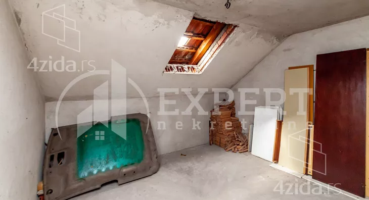 3-etažna kuća | 4zida