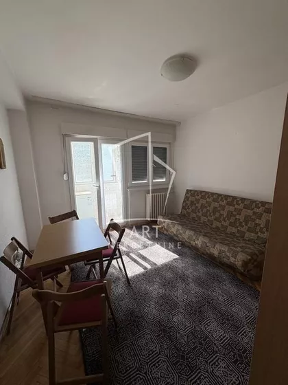 Sarajevska | 4zida.rs