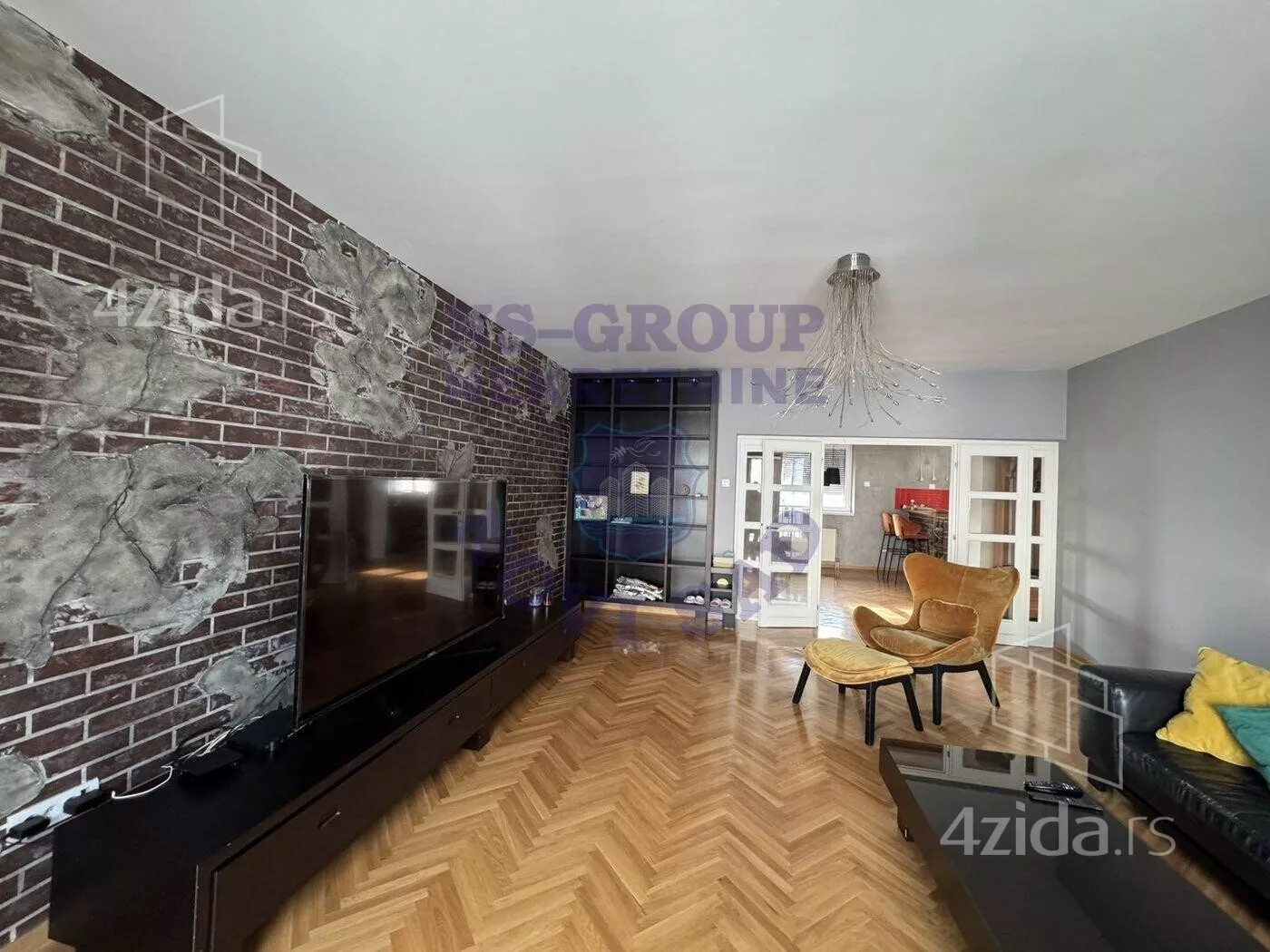 Petosoban stan | 4zida