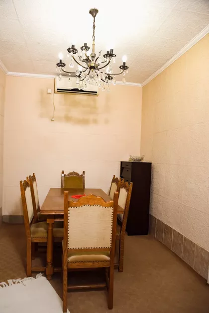 Dobrovoljačka 49 | 4zida.rs