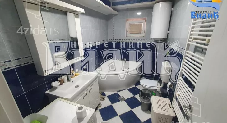 Dvoiposoban stan | 4zida