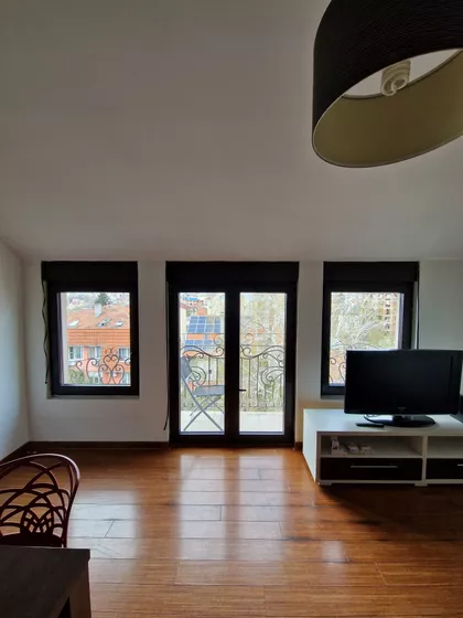 Učiteljsko Naselje | 4zida.rs